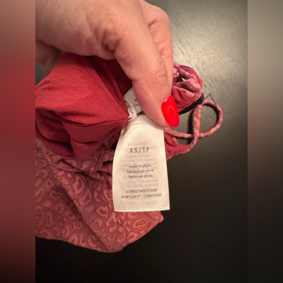 Onia one piece, underwire cup bathing suit. Rose/mauve leopard print. - Picture 3 of 4